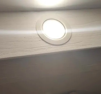 faretti-led-travi-finto-legno